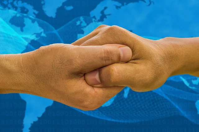 business, agreement, connection, globalisation, deal, collaboration, corporate, cooperation, togetherness, partnership, teamwork, hands, communication, blue global, blue teamwork, blue together. Servicebeziehungen mit Geschäftskunden pflegen